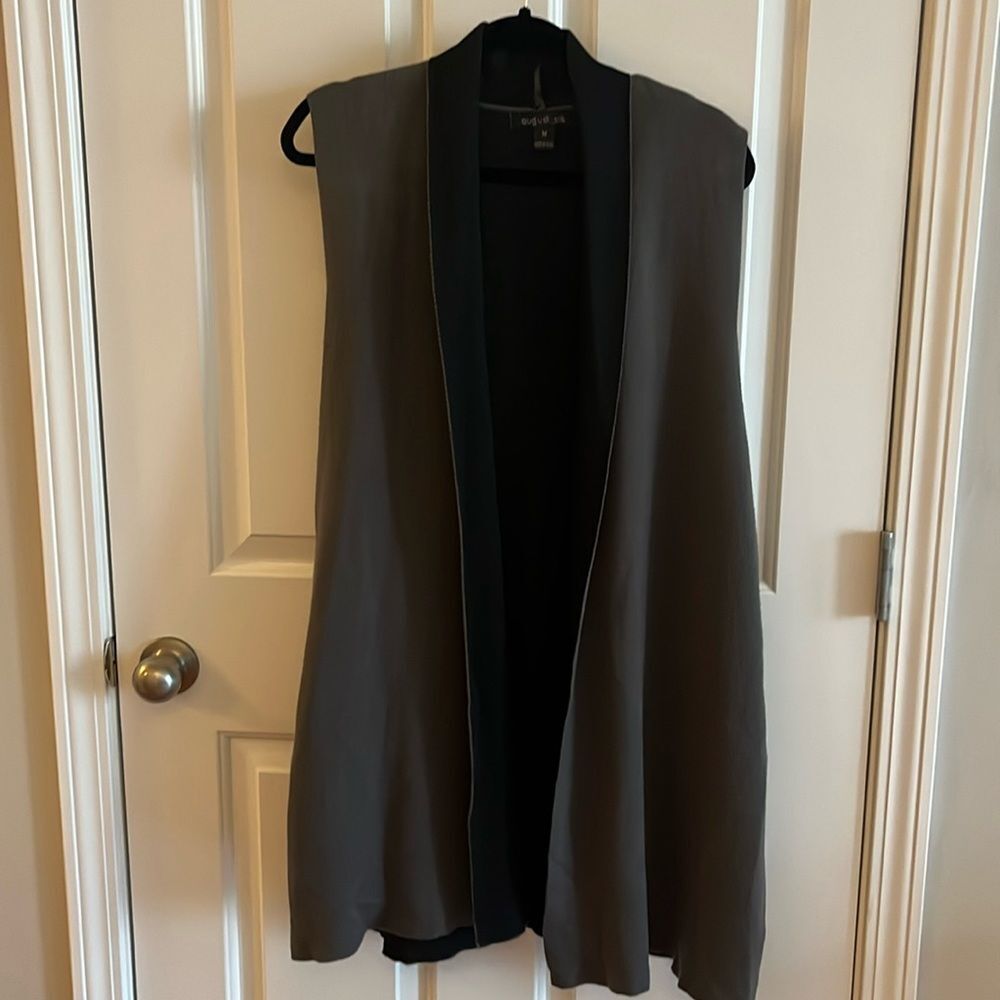 EUC-August Silk Gray Sleeveless Long Cardigan Sweater, Medium